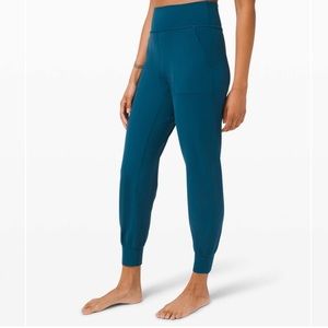 lululemon Align Jogger sweatpants with packets